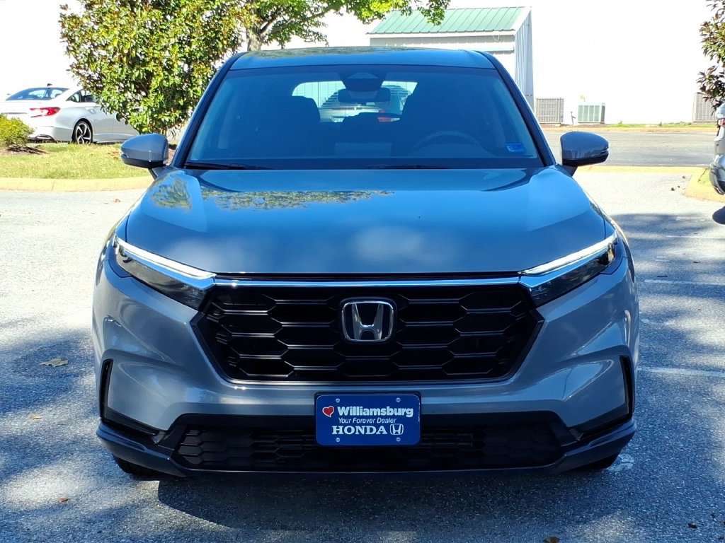Used 2024 Honda CR-V LX image 2