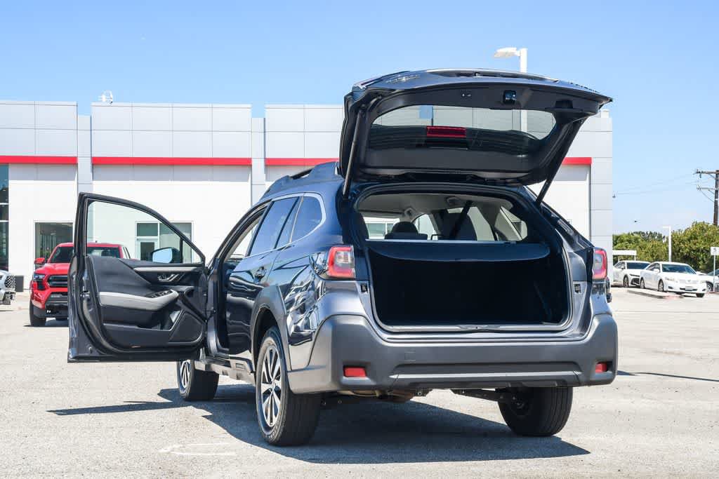 Used 2023 Subaru Outback Premium AWD/4WD image 26