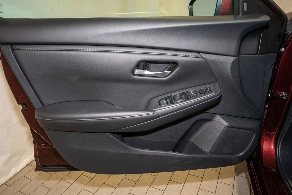 Used 2024 Nissan Sentra SV image 11