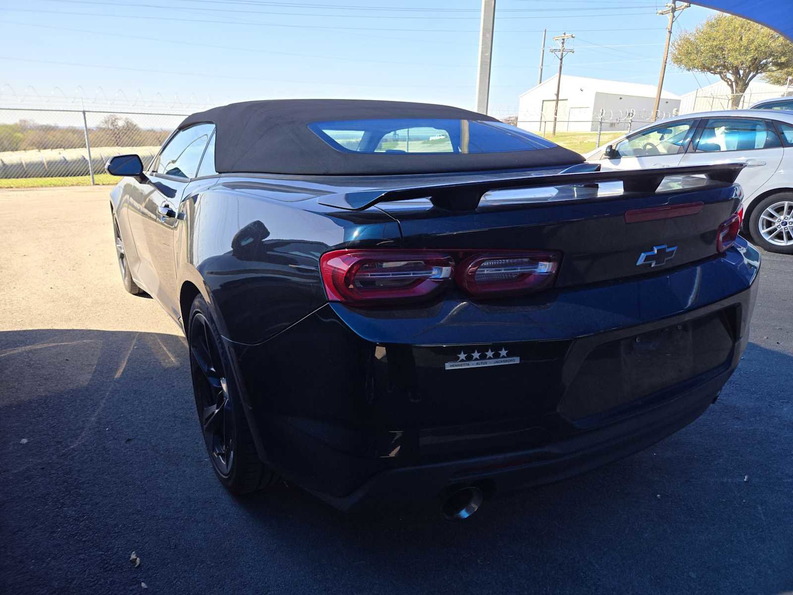 Used 2020 Chevrolet Camaro LT image 3