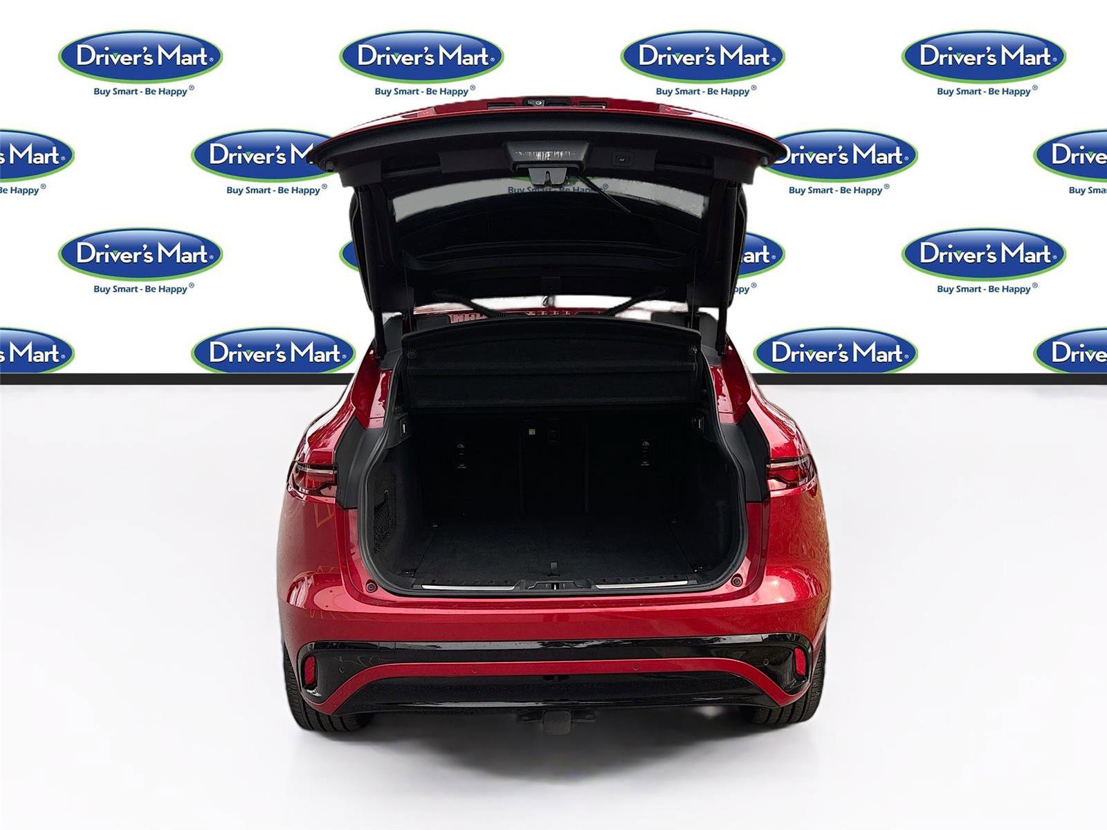 Used 2024 Jaguar F-PACE R-Dynamic S image 29