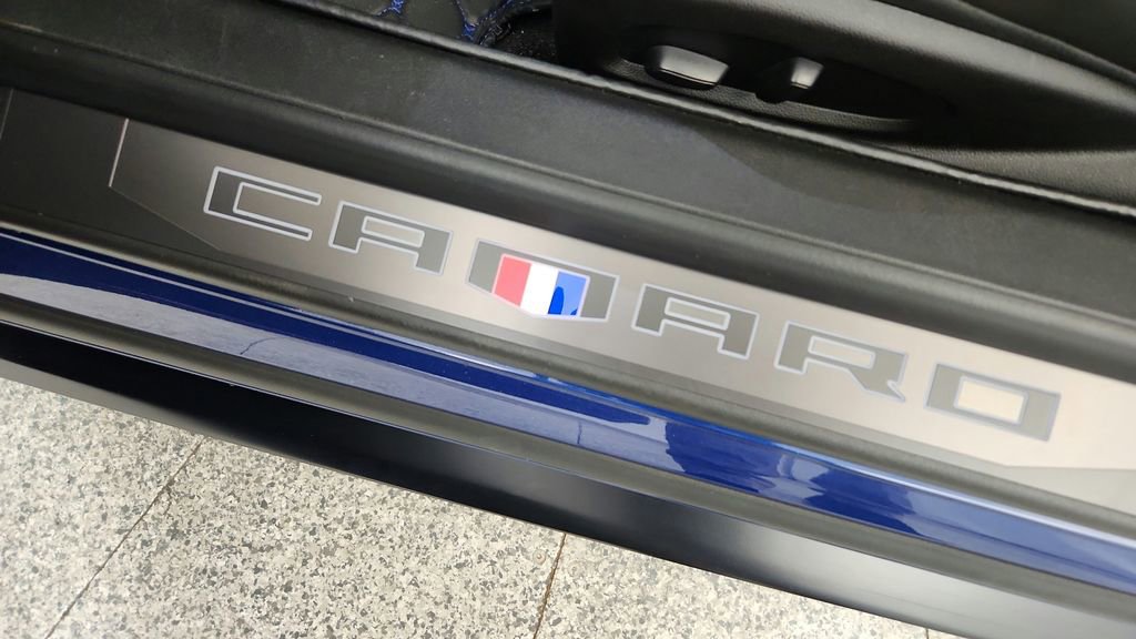 Used 2022 Chevrolet Camaro SS image 27
