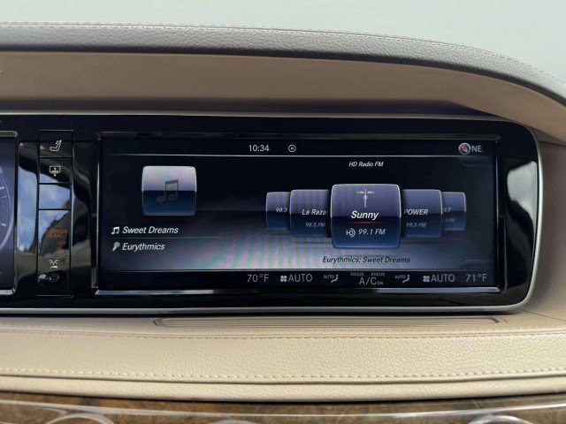 Used 2017 Mercedes-Benz S 550 Sedan image 29