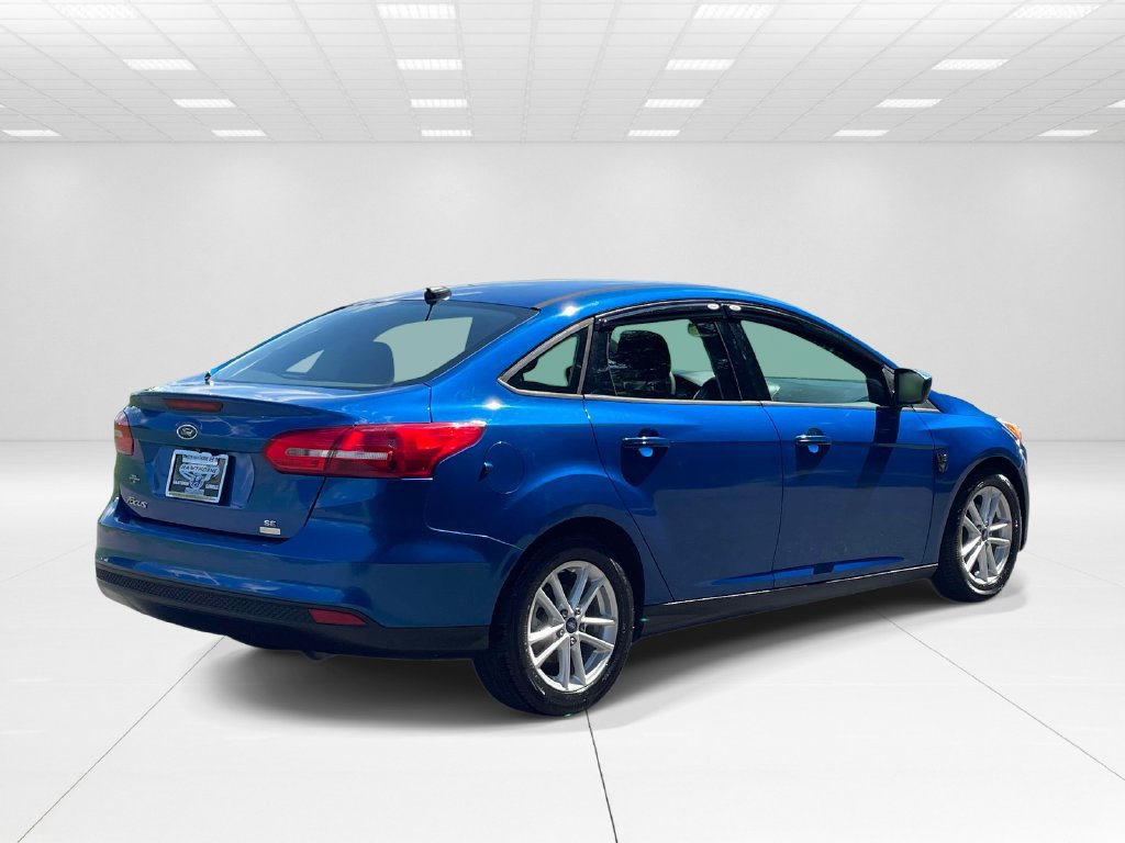 Used 2018 Ford Focus SE FWD image 6
