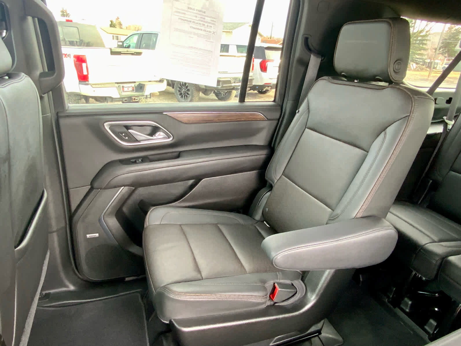 Used 2021 Chevrolet Suburban High Country image 29