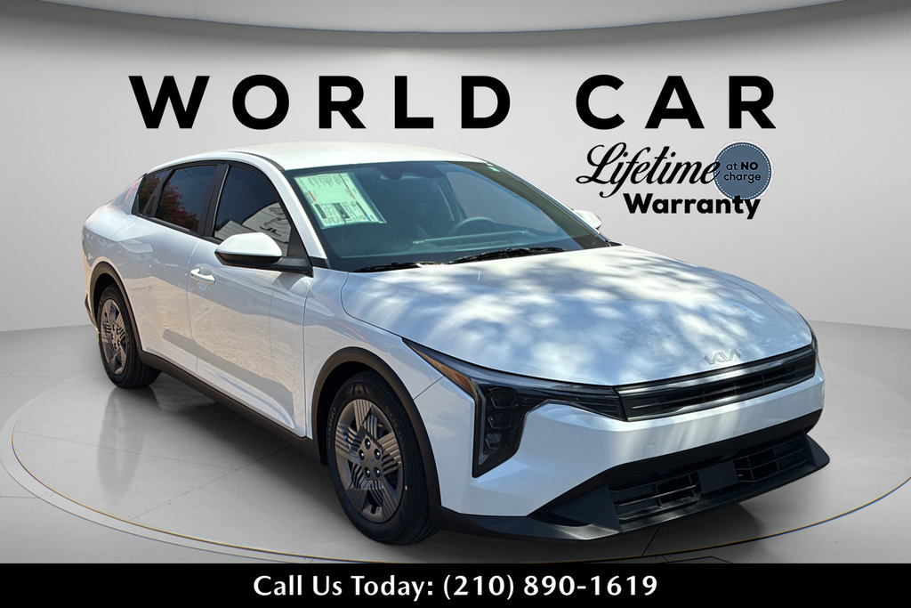 New 2026 Kia K4 FWD image 2