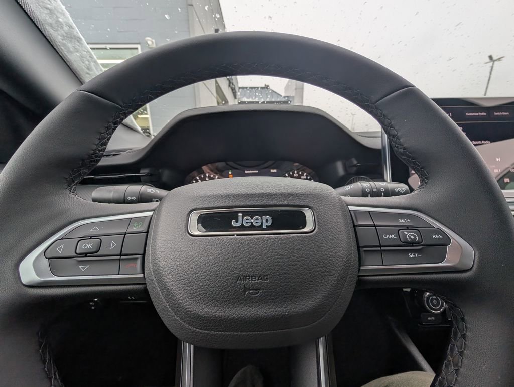 New 2026 Jeep Compass Latitude image 19
