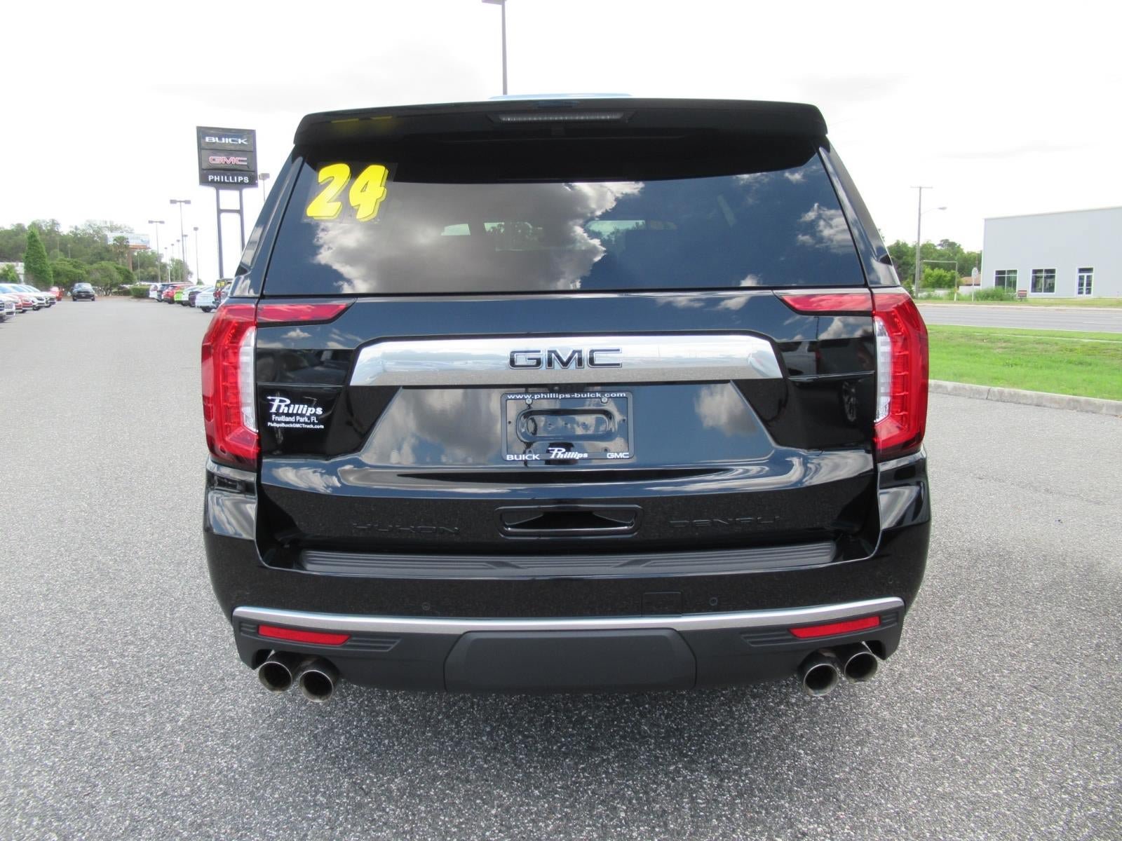 Used 2024 GMC Yukon Denali w/ Denali Reserve Package AWD/4WD image 6