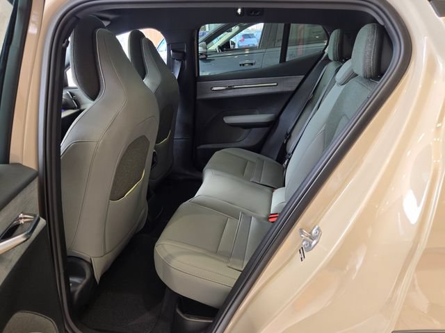 New 2026 Volvo EX30 Cross Country Ultra w/ Protection Package Premier AWD/4WD image 14