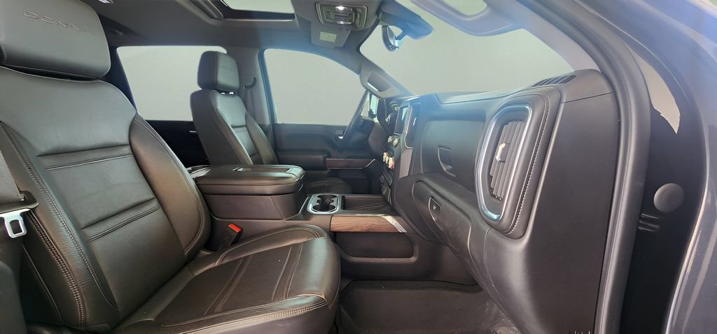 Used 2021 GMC Sierra 2500 Denali w/ Denali Ultimate Package AWD/4WD image 25
