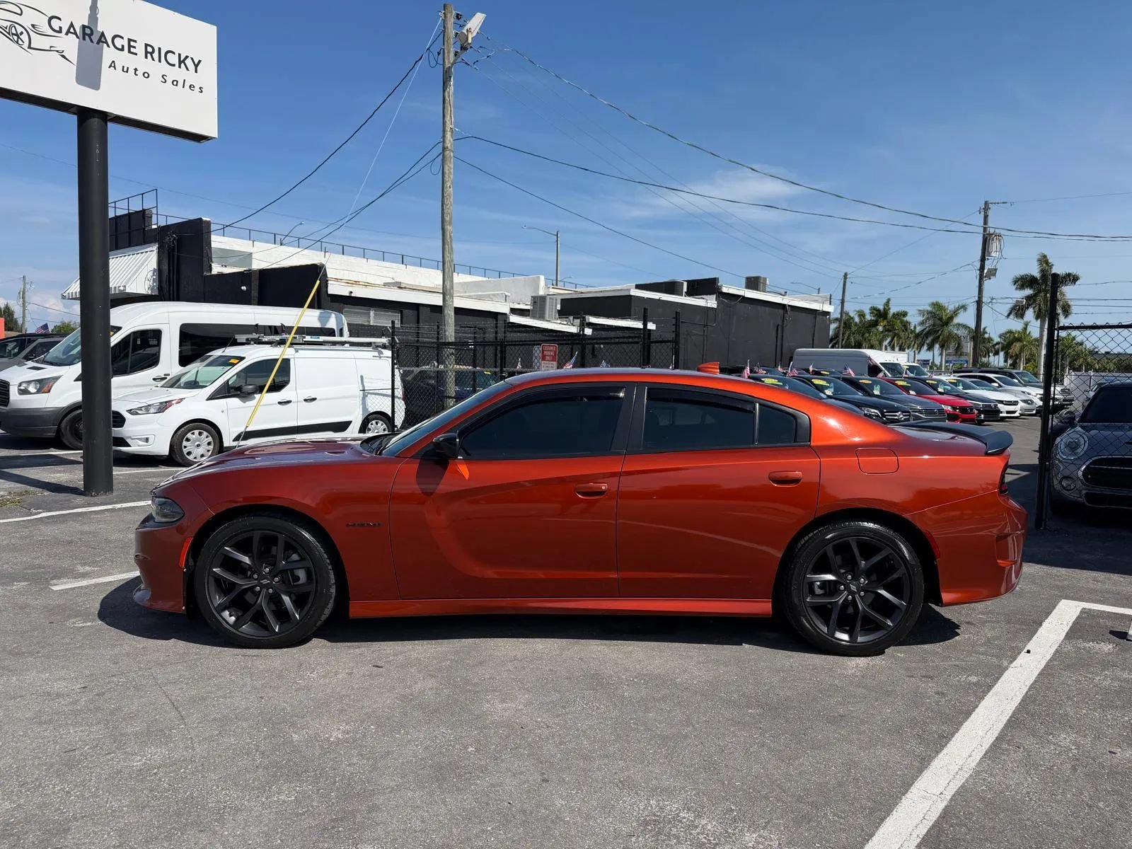 Used 2021 Dodge Charger R/T w/ Blacktop Package RWD image 8
