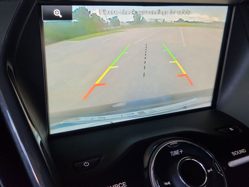 Used 2015 Ford Escape Titanium FWD image 21