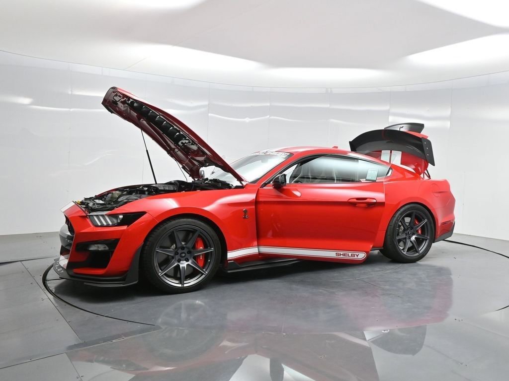 Used 2020 Ford Mustang Shelby GT500 w/ Technology Package image 5