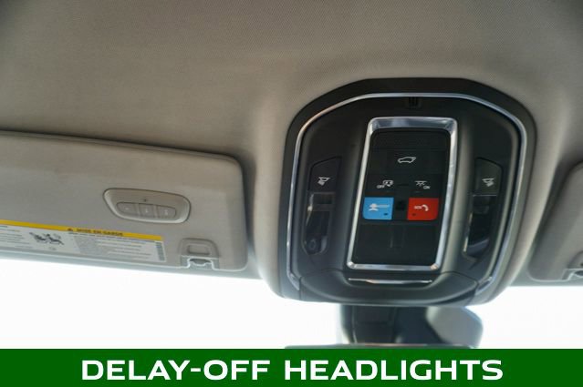 Used 2023 Jeep Grand Cherokee Limited w/ Luxury Tech Group II image 31