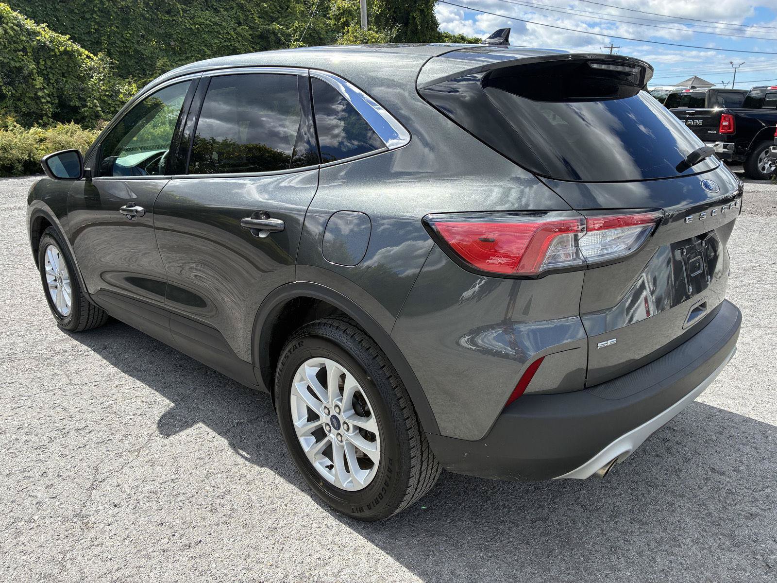 Used 2020 Ford Escape SE AWD/4WD image 5