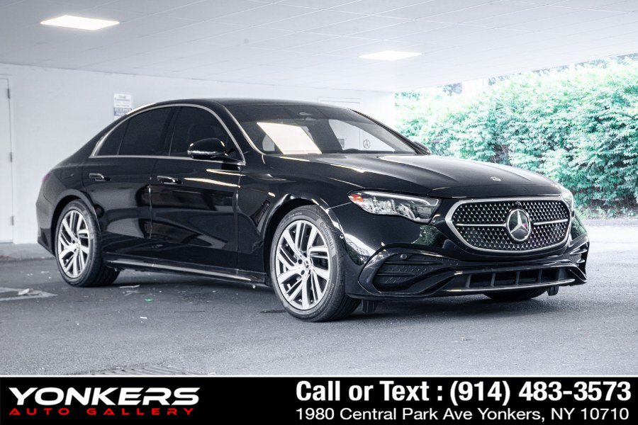 Used 2025 Mercedes-Benz E 350 4MATIC Sedan w/ Winter Package image 5