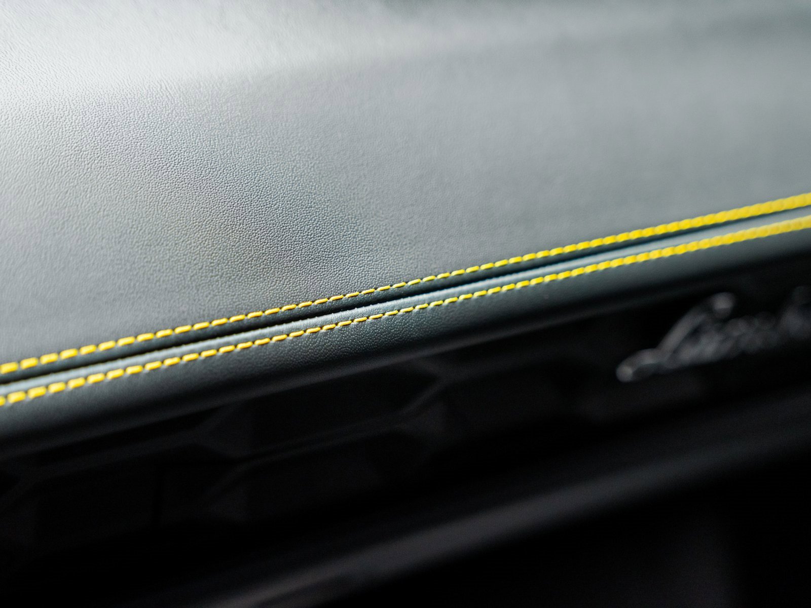 Used 2022 Lamborghini Huracan EVO image 62