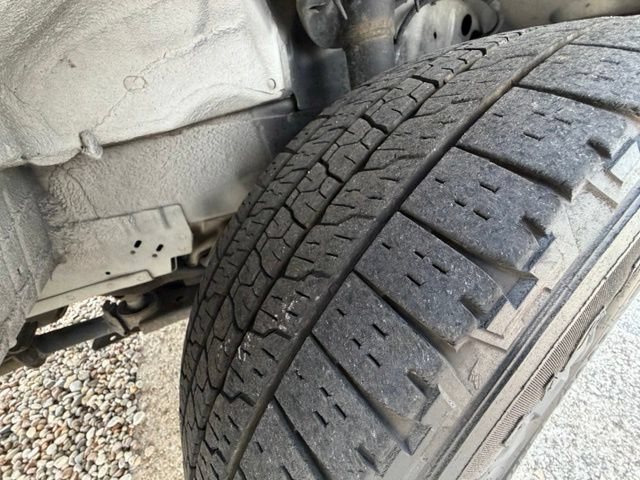 Used 2018 Ford Transit 250 138 RWD image 17
