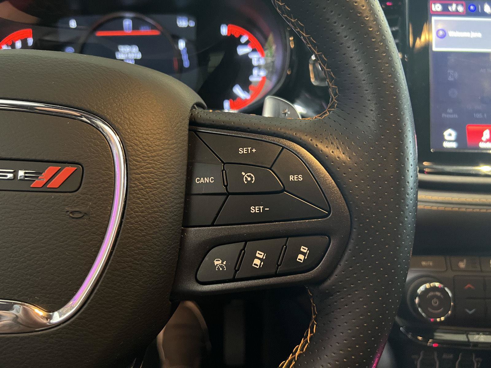 Used 2023 Dodge Durango R/T AWD/4WD image 40