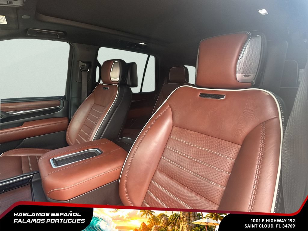 Used 2023 GMC Yukon Denali Ultimate AWD/4WD image 15