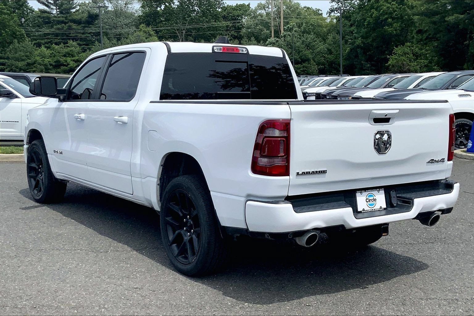 Used 2024 RAM 1500 Laramie AWD/4WD image 8