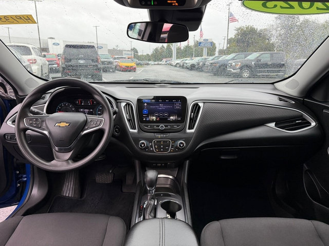 Used 2023 Chevrolet Malibu LT FWD image 20