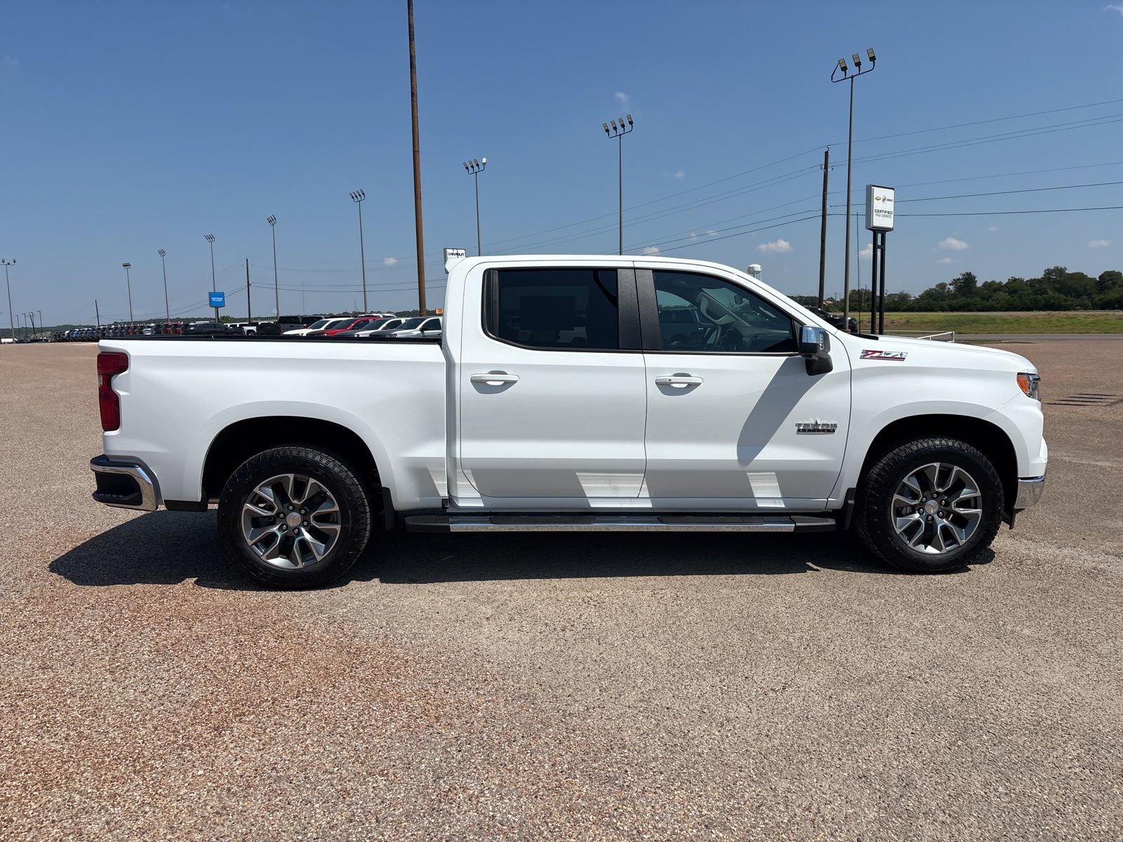 New 2026 Chevrolet Silverado 1500 LT w/ Z71 Off-Road Package image 19