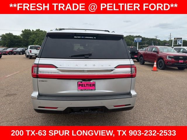 Used 2018 Lincoln Navigator Reserve w/ Technology Package AWD/4WD image 13