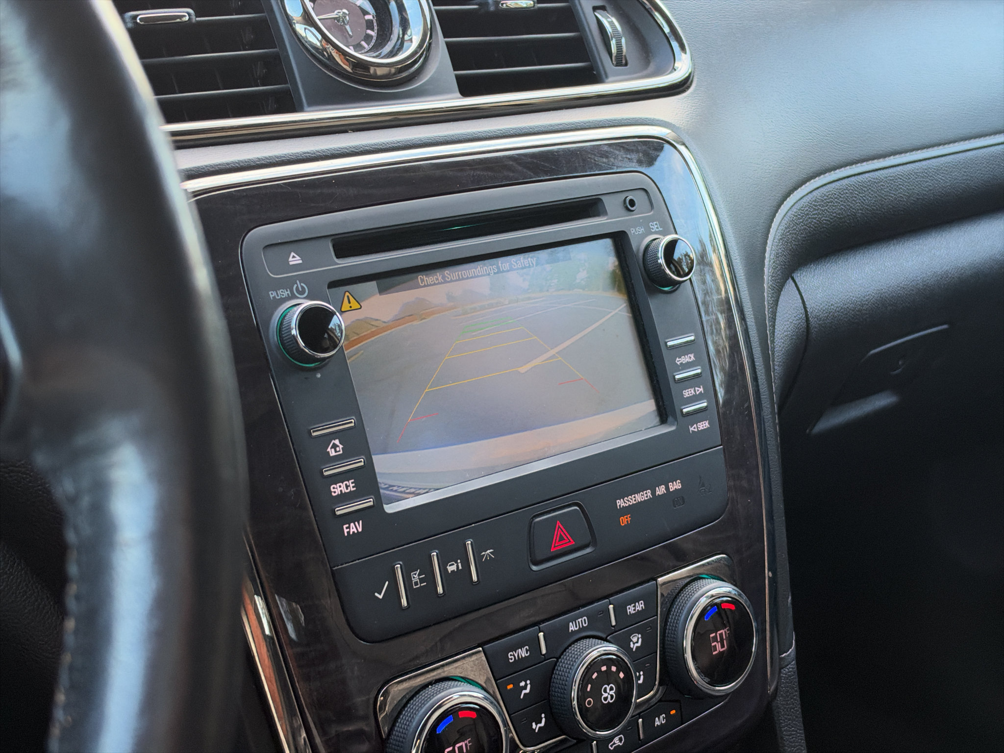 Used 2015 Buick Enclave Leather FWD image 24