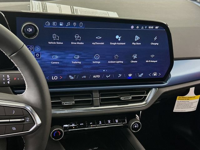 New 2026 Chevrolet Equinox EV LT AWD/4WD image 17