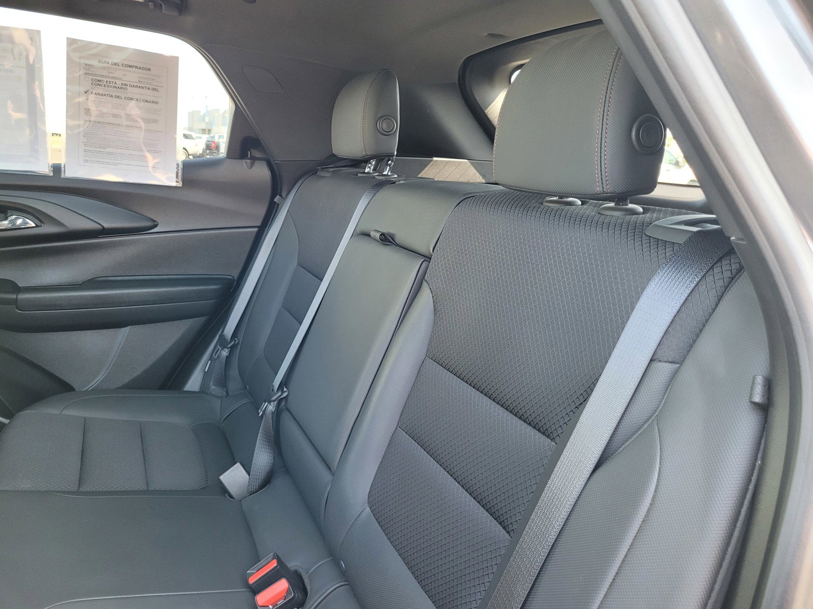 Used 2021 Chevrolet TrailBlazer RS w/ Sun and Liftgate Package image 12