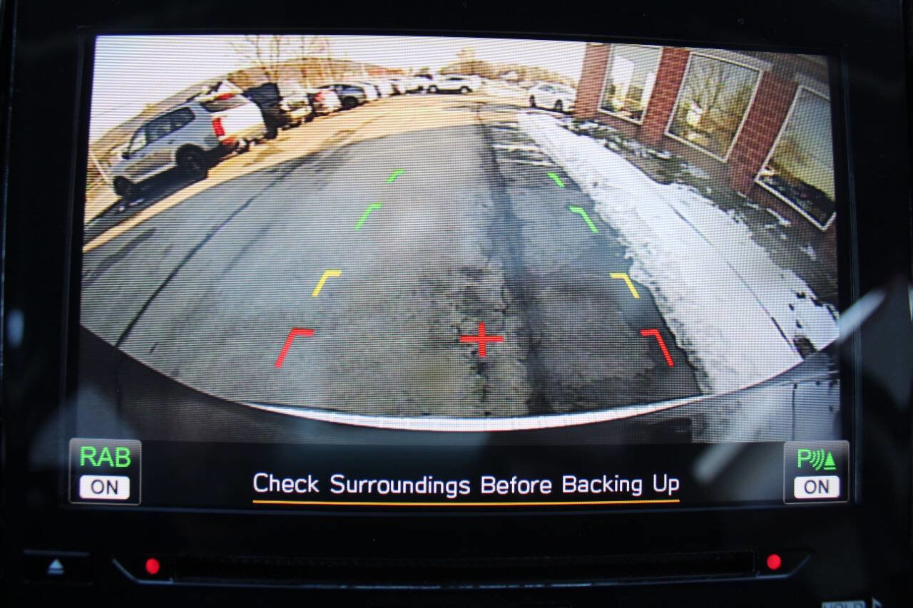 Used 2022 Subaru Ascent Limited w/ Technology Package image 11