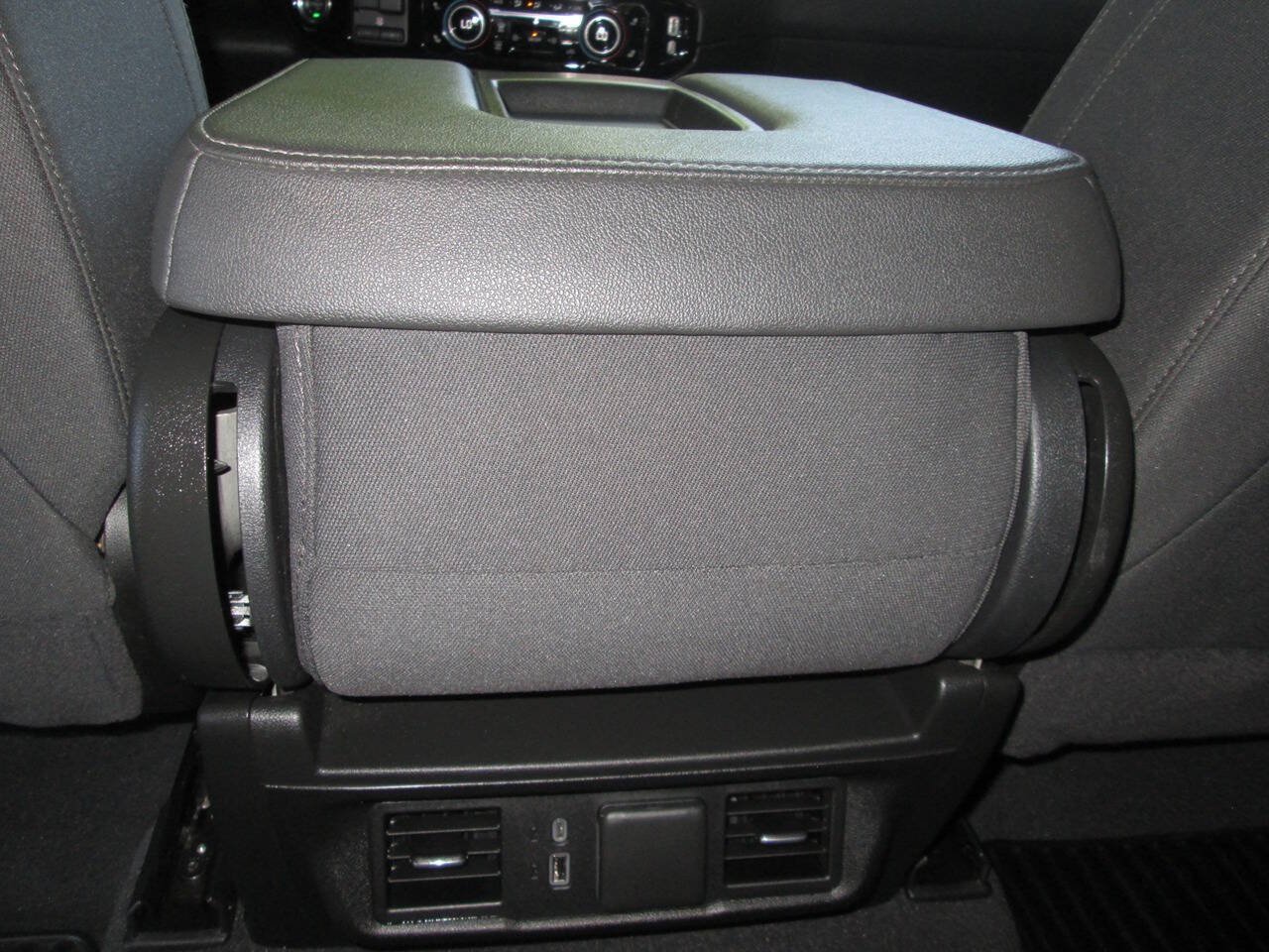 Used 2025 Chevrolet Silverado 3500 LT w/ All Star Edition AWD/4WD image 26