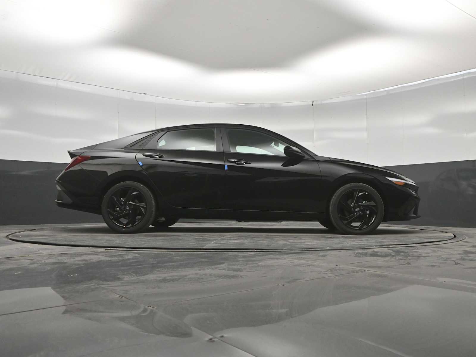 New 2026 Hyundai Elantra SEL Sport FWD image 41