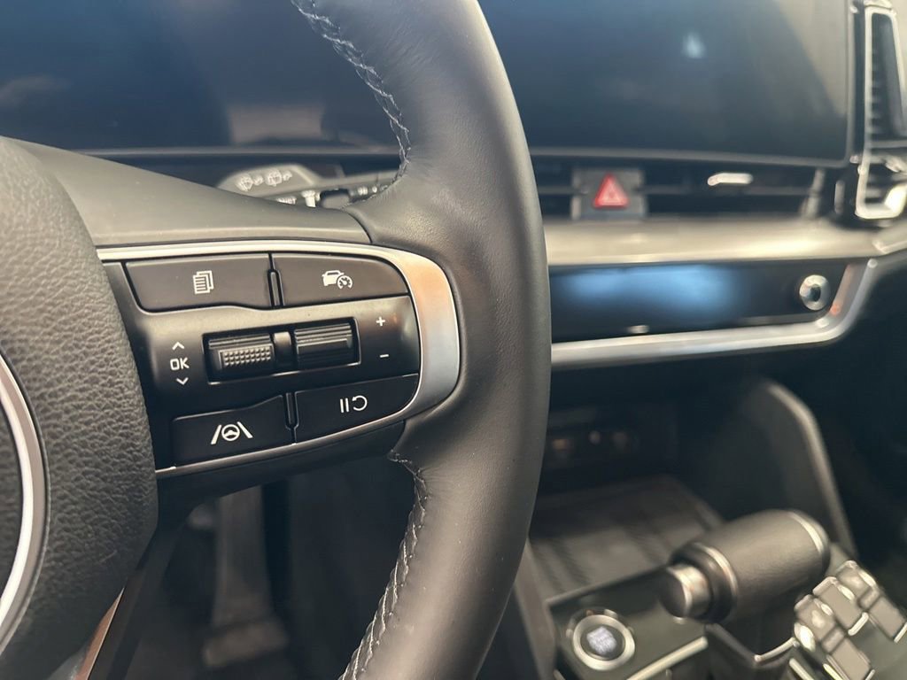 Certified 2024 Kia Sportage EX AWD/4WD image 31