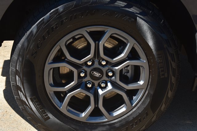 Used 2025 Ford Expedition Max Active RWD image 11