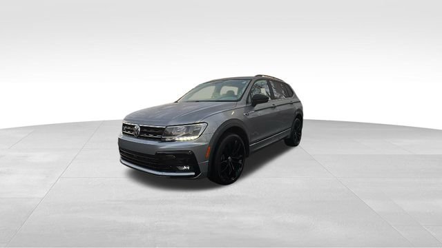 Used 2021 Volkswagen Tiguan SE R-Line image 2