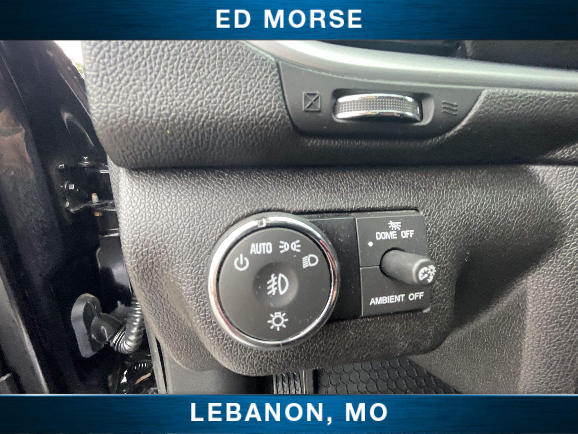 Used 2017 Chevrolet Traverse LT w/ Style and Technology Package FWD image 16