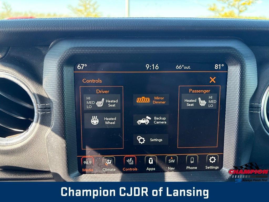 Used 2021 Jeep Wrangler Unlimited Sahara w/ Uconnect 4C Nav & Sound Group AWD/4WD image 26