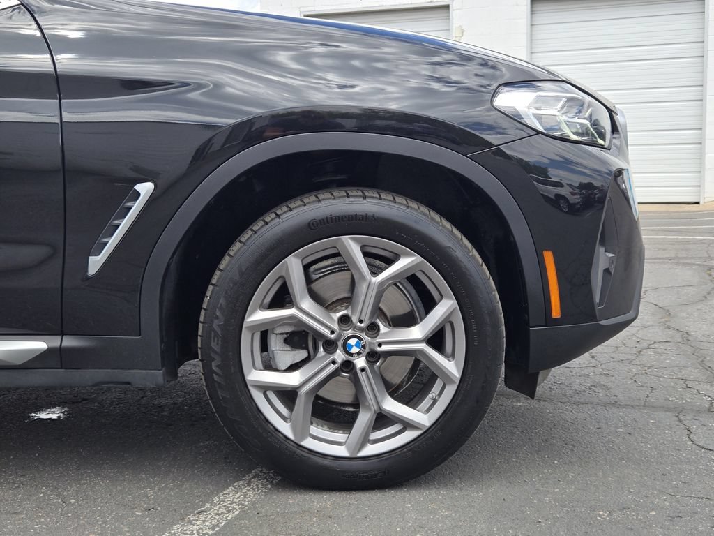 Used 2023 BMW X3 xDrive30i w/ Convenience Package AWD/4WD image 9