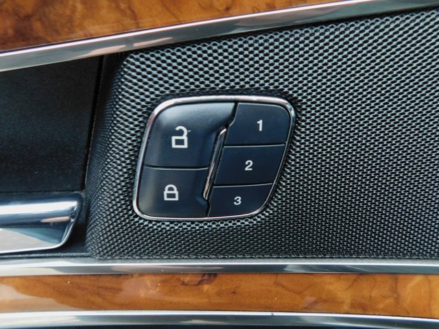 Used 2017 Lincoln MKX Reserve image 11