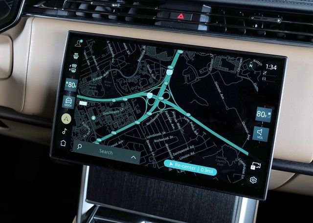 New 2025 Land Rover Range Rover Long Wheelbase SE image 15