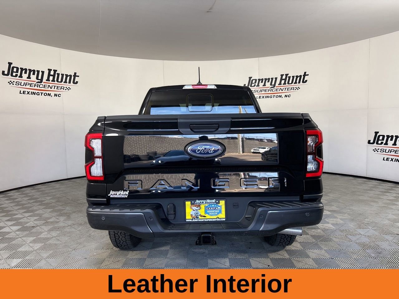 Used 2024 Ford Ranger Lariat w/ Trailer Tow Package RWD image 6