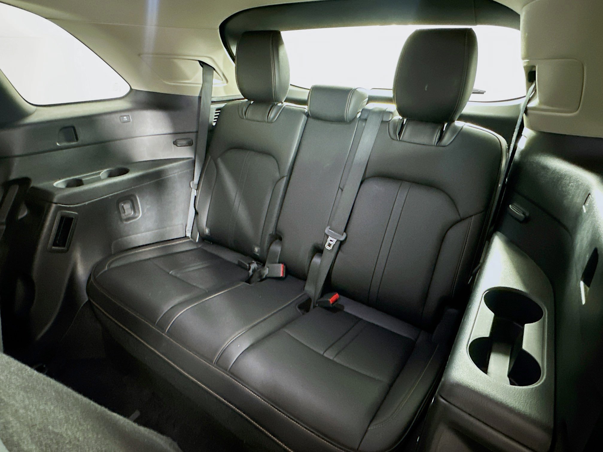 Used 2025 MAZDA CX-90 3.3 Turbo w/ Preferred Package AWD/4WD image 30