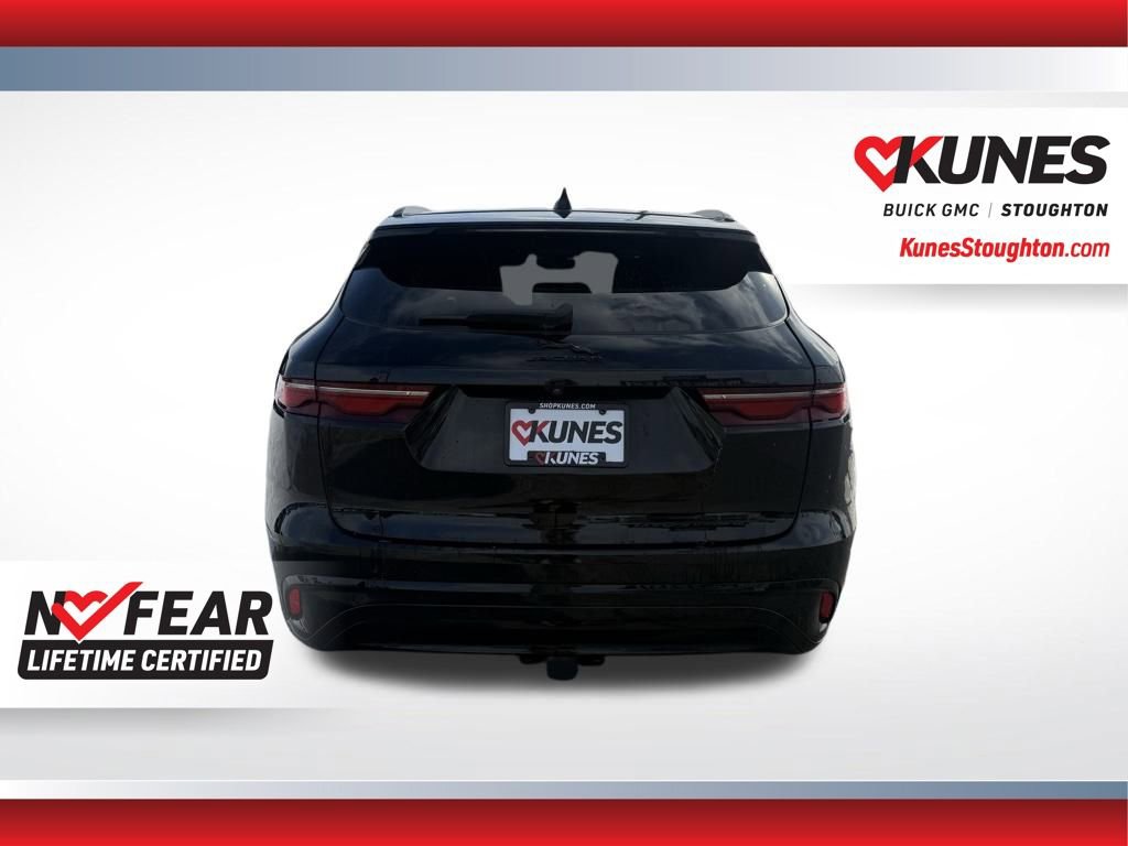 Used 2024 Jaguar F-PACE R-Dynamic S image 10