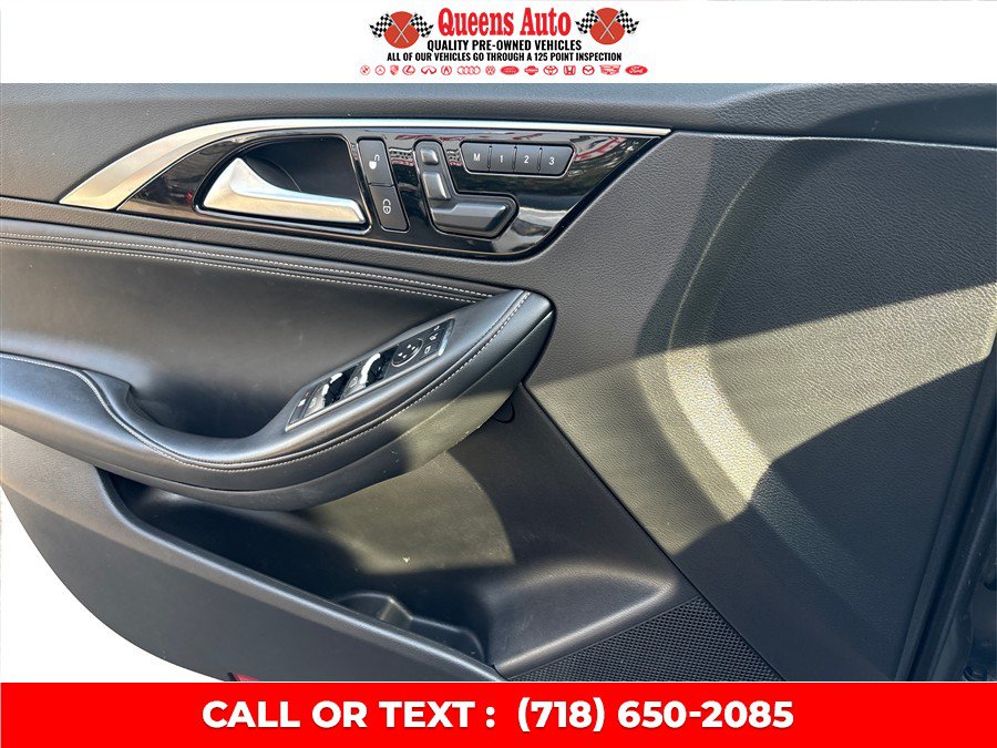 Used 2018 INFINITI QX30 AWD image 23