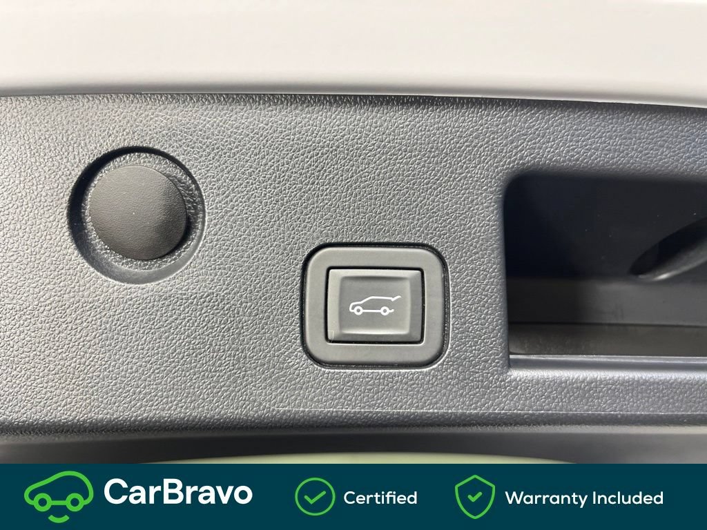 Certified 2025 Chevrolet Equinox LT w/ Convenience Package II FWD image 9
