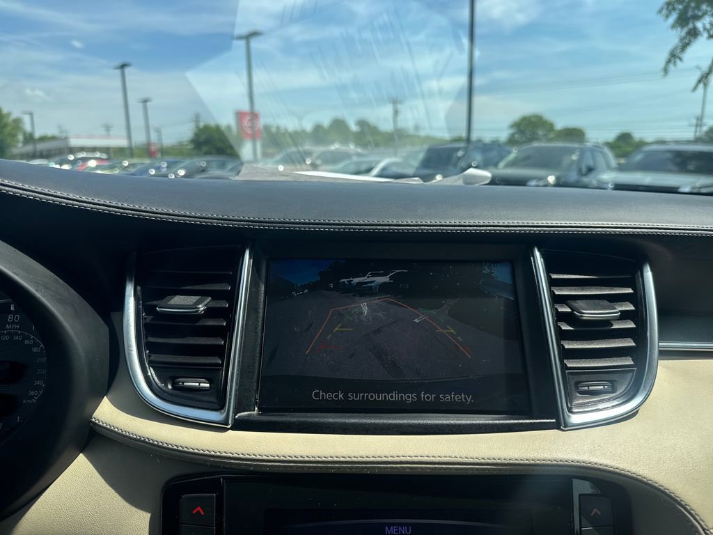 Used 2019 INFINITI QX50 Luxe FWD image 18
