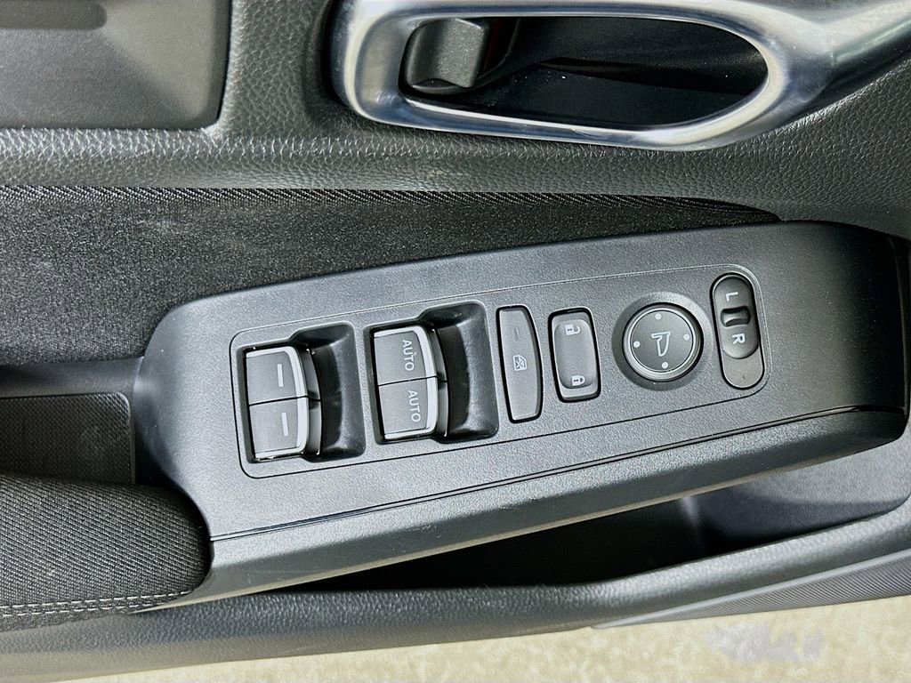 Used 2025 Honda Civic Sport image 20