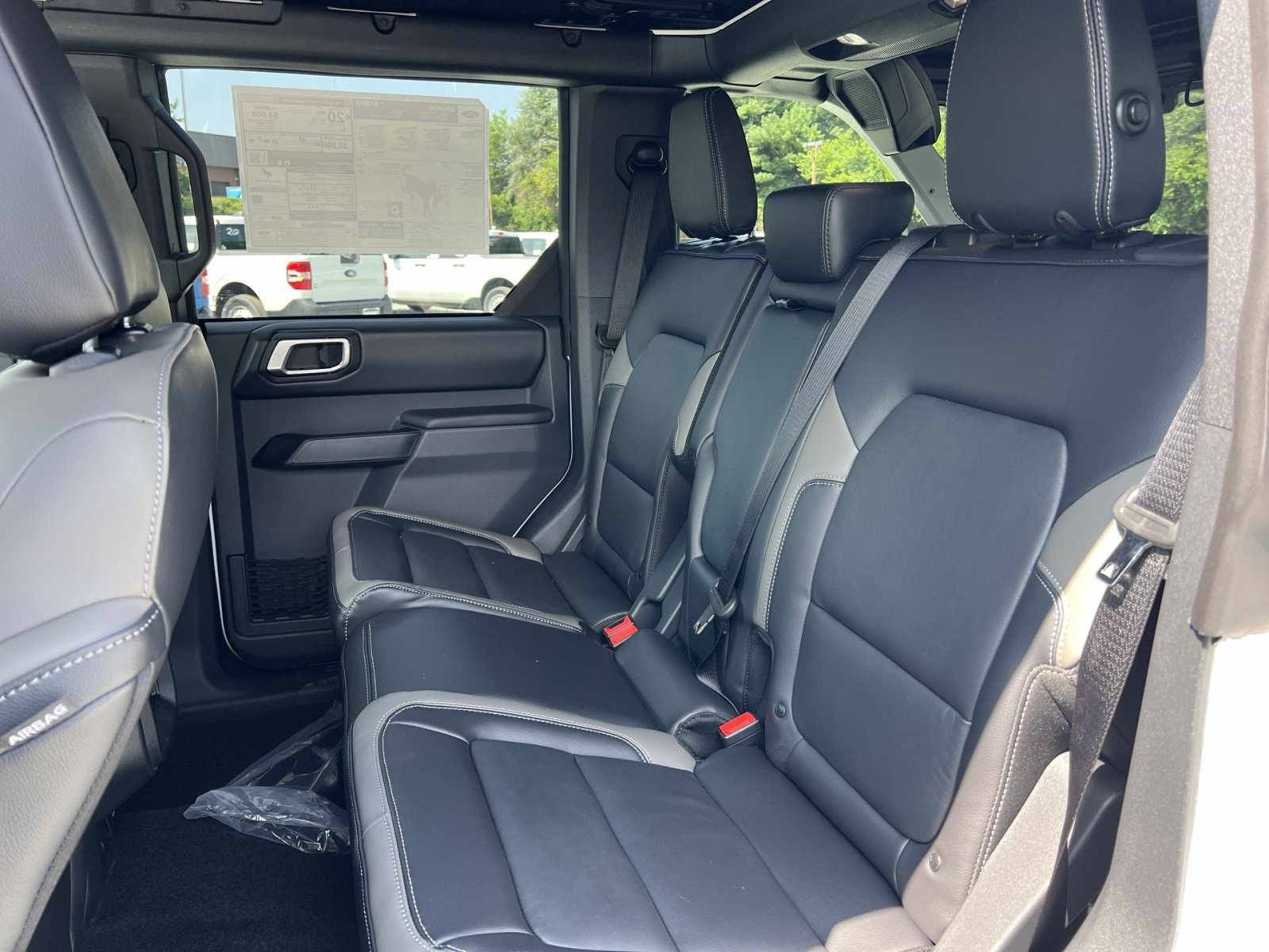New 2026 Ford Bronco Outer Banks AWD/4WD image 24